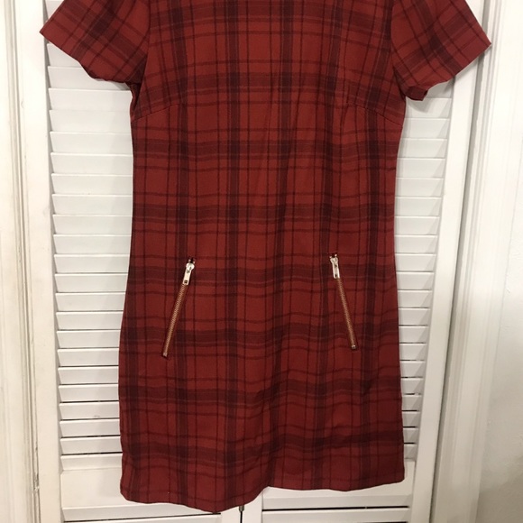 Collard Dress - Picture 2 of 2